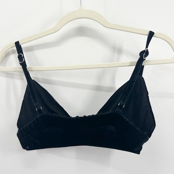 Revolve Camila Coelho Lori Black Velvet Bralette and Mini Skirt Set Size Small - Picture 5 of 8